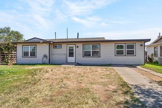 4005 Pleasant Dr, Midland, TX 79703