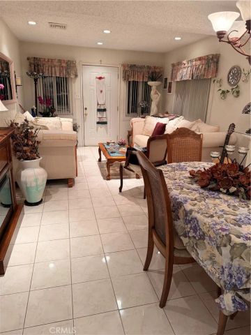444 W Buckthorn, Inglewood, CA 90301