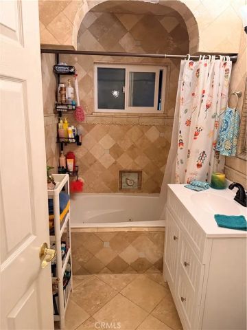 444 W Buckthorn, Inglewood, CA 90301