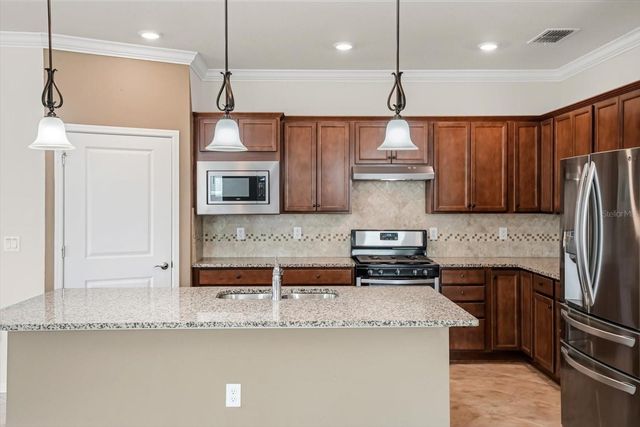 2732 RUBY ROSE LANE, St Cloud, FL 34771