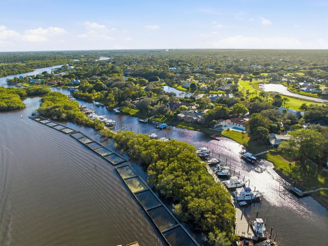 4330 SW Thistle Terrace, Palm City, FL 34990