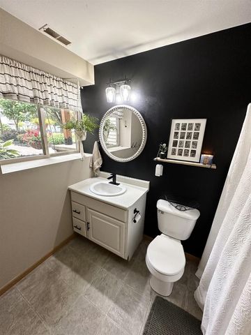 3238 ISAAC LANE, Oshkosh, WI 54902