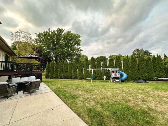 3238 ISAAC LANE, Oshkosh, WI 54902