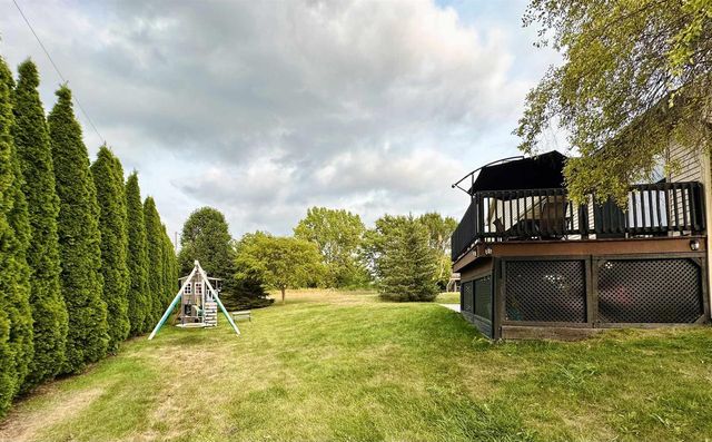 3238 ISAAC LANE, Oshkosh, WI 54902