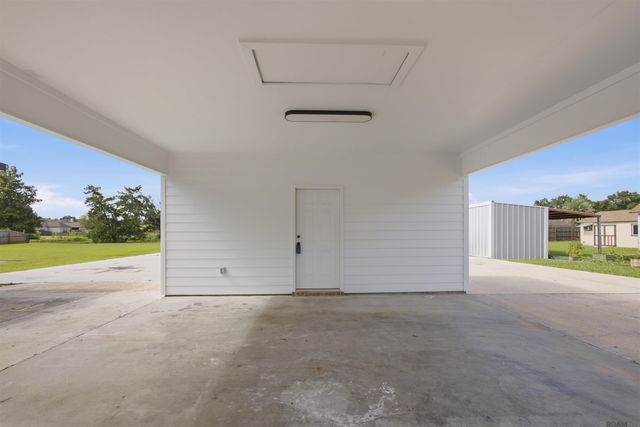 39462 La Hwy 929, Prairieville, LA 70769