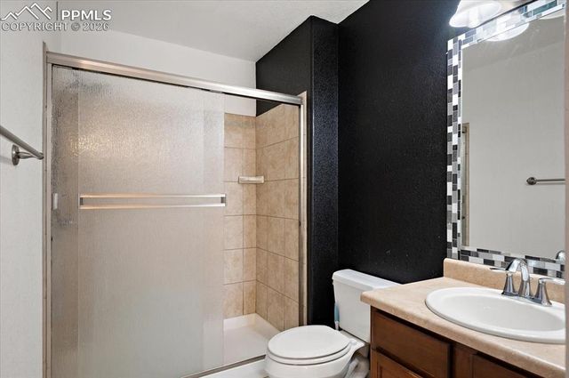 1313 N Blue Lake Lane, Pueblo, CO 81007