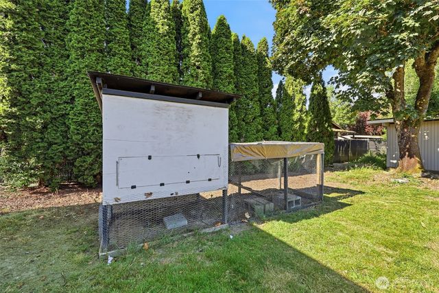 8434 E E Street, Tacoma, WA 98445