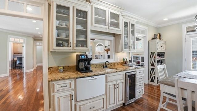 102 Highpoint Blvd, Tullahoma, TN 37388