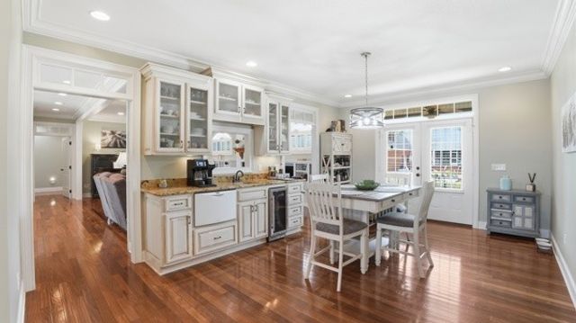 102 Highpoint Blvd, Tullahoma, TN 37388