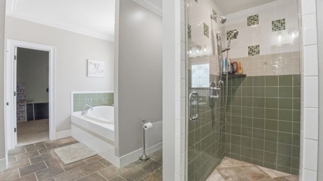 102 Highpoint Blvd, Tullahoma, TN 37388