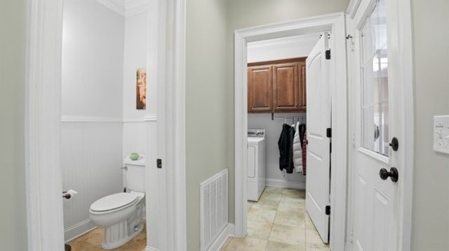 102 Highpoint Blvd, Tullahoma, TN 37388