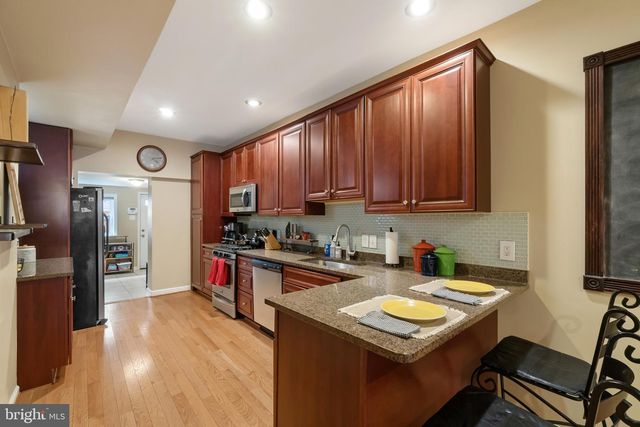 34 N MONTFORD AVE, Baltimore, MD 21224