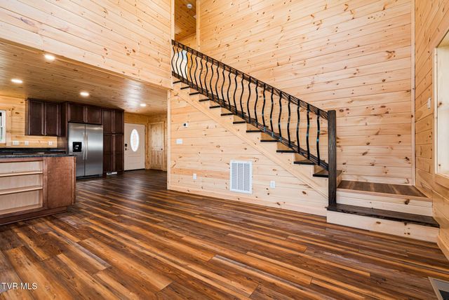 1135 Cherry Springs Lane, Trade, TN 37691