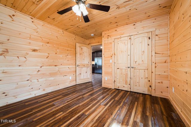 1135 Cherry Springs Lane, Trade, TN 37691