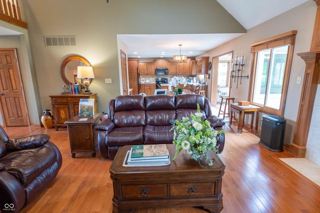 2603 Waldon Drive, Greenwood, IN 46143