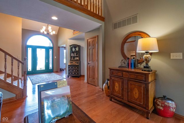 2603 Waldon Drive, Greenwood, IN 46143