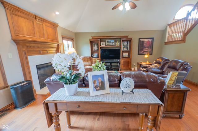 2603 Waldon Drive, Greenwood, IN 46143