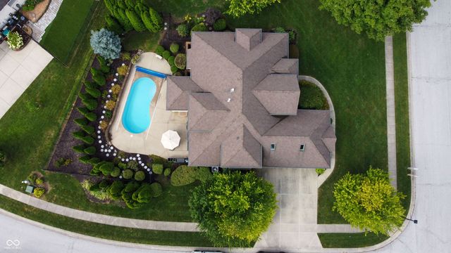 2603 Waldon Drive, Greenwood, IN 46143