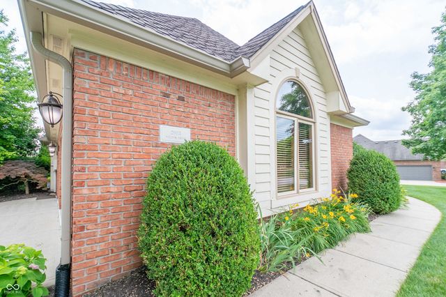 2603 Waldon Drive, Greenwood, IN 46143