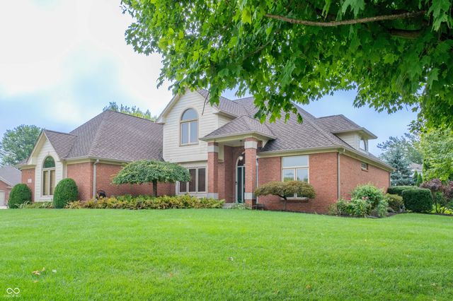 2603 Waldon Drive, Greenwood, IN 46143