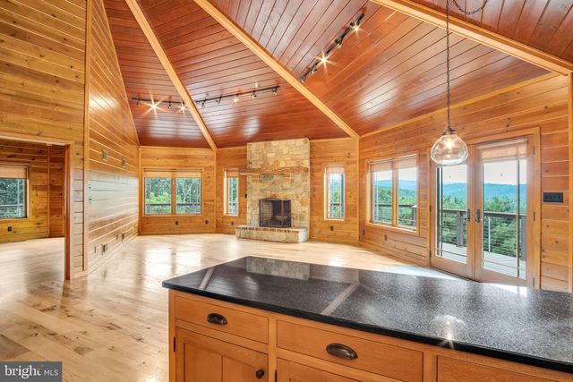 729 HIGH MOUNTAIN RD, Gardners, PA 17324