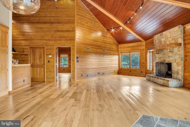 729 HIGH MOUNTAIN RD, Gardners, PA 17324