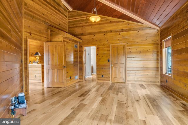 729 HIGH MOUNTAIN RD, Gardners, PA 17324