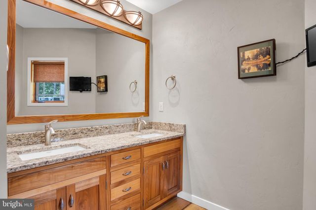 729 HIGH MOUNTAIN RD, Gardners, PA 17324