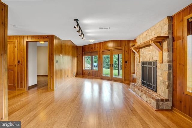 729 HIGH MOUNTAIN RD, Gardners, PA 17324
