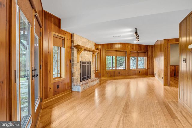 729 HIGH MOUNTAIN RD, Gardners, PA 17324