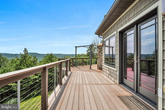 729 HIGH MOUNTAIN RD, Gardners, PA 17324