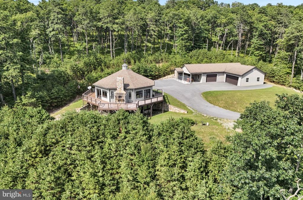 729 HIGH MOUNTAIN RD, Gardners, PA 17324