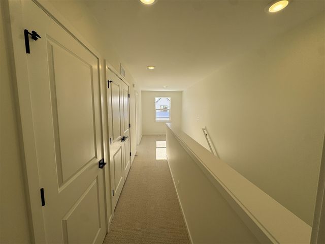 1987 S Shorewood Lane, Holland, MI 49423