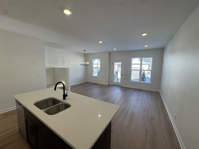 1987 S Shorewood Lane, Holland, MI 49423