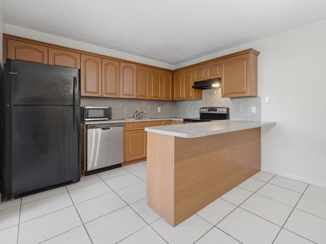 6345 RED PINE Lane A, Greenacres, FL 33415
