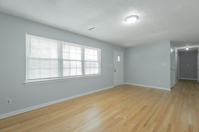 2520 Sharron Drive, Chattanooga, TN 37421