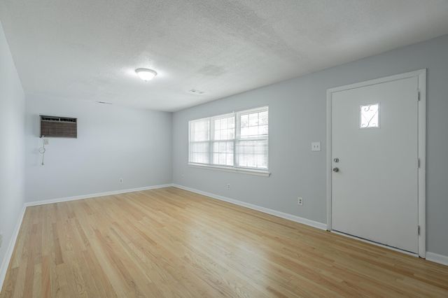 2520 Sharron Drive, Chattanooga, TN 37421