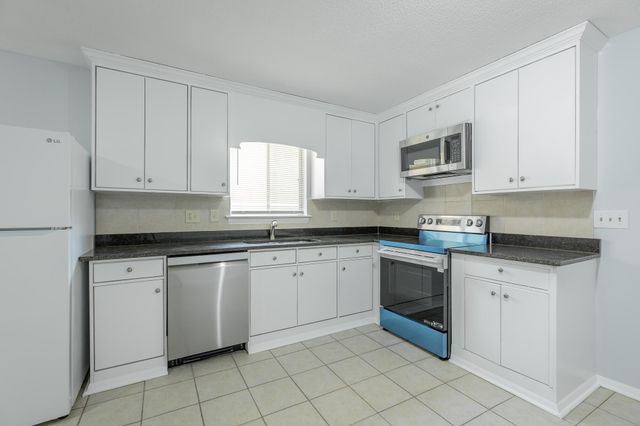 2520 Sharron Drive, Chattanooga, TN 37421