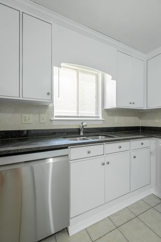 2520 Sharron Drive, Chattanooga, TN 37421