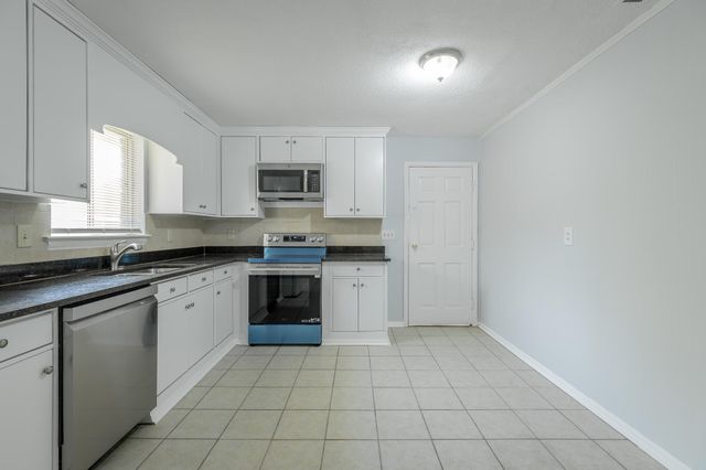 2520 Sharron Drive, Chattanooga, TN 37421