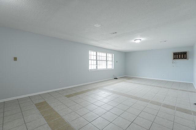 2520 Sharron Drive, Chattanooga, TN 37421
