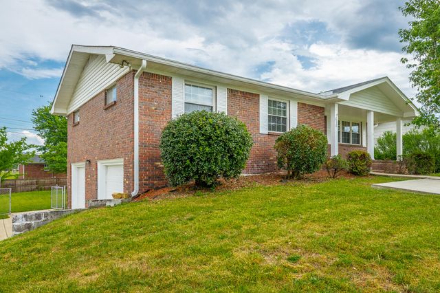 2520 Sharron Drive, Chattanooga, TN 37421
