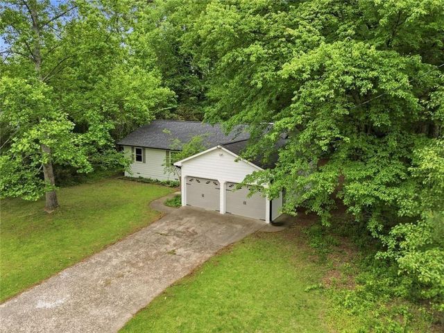 3129 Calumet Place NW, Kennesaw, GA 30152