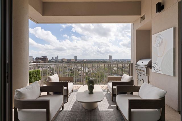 5656 E San Felipe Street S 1401, Houston, TX 77056