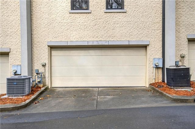 108 Knob Hills Circle, Decatur, GA 30030