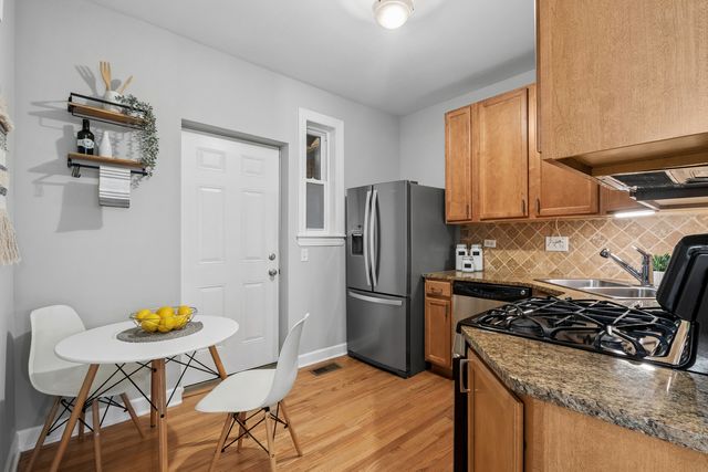 4638 N Albany Avenue 1E, Chicago, IL 60625