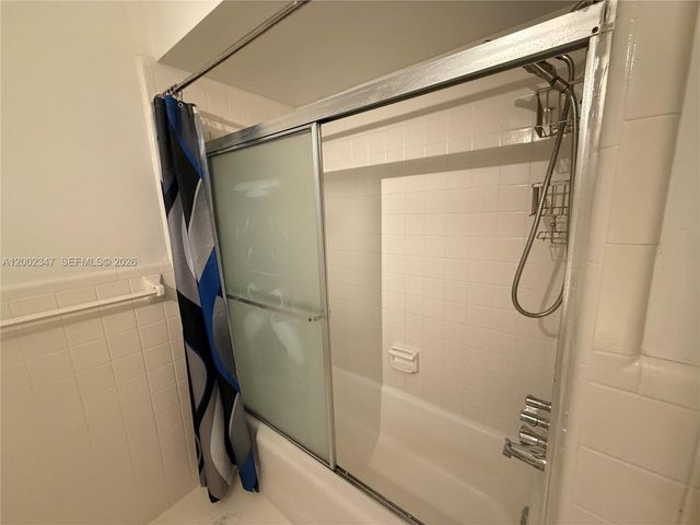 1104 N 17th Ct 107, Hollywood, FL 33020