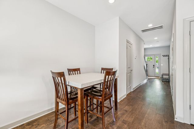 2342 N Tennessee Blvd Apt 1203, Murfreesboro, TN 37130