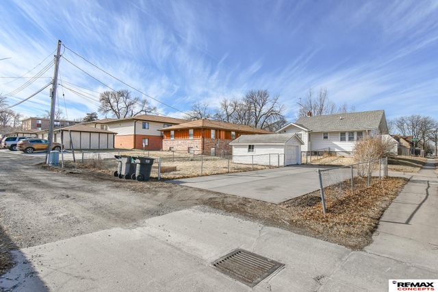 2958 N 53Rd Street, Lincoln, NE 68504