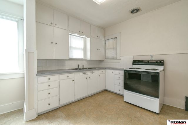 2958 N 53Rd Street, Lincoln, NE 68504